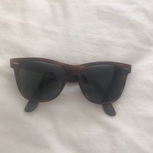 Vintage ray ban wayfarers